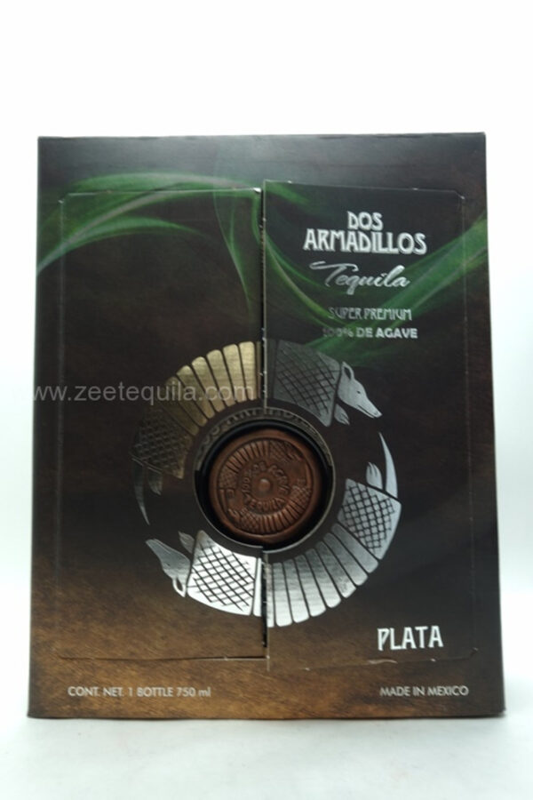 Dos Armadillos Super Premium Plata tequila